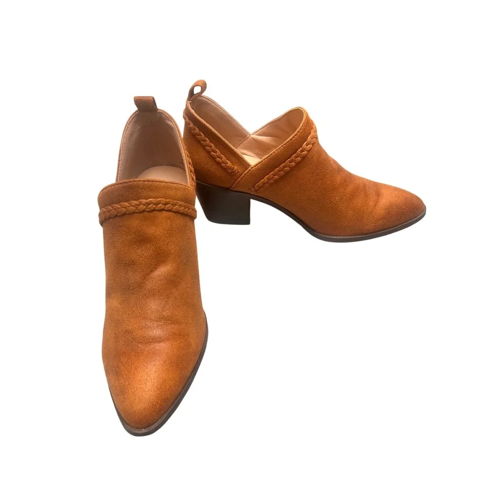 Journee Collection Womens Cognac Braided Trim V-Cut Ankle‎ Booties Size 7.5